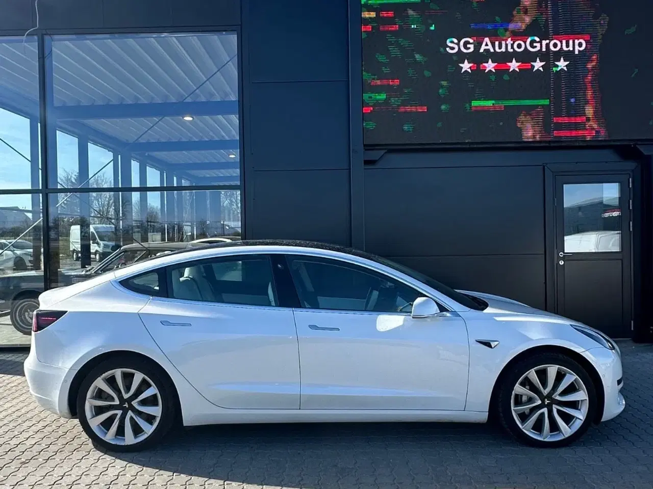 Billede 2 - Tesla Model 3 Standard Range+ RWD