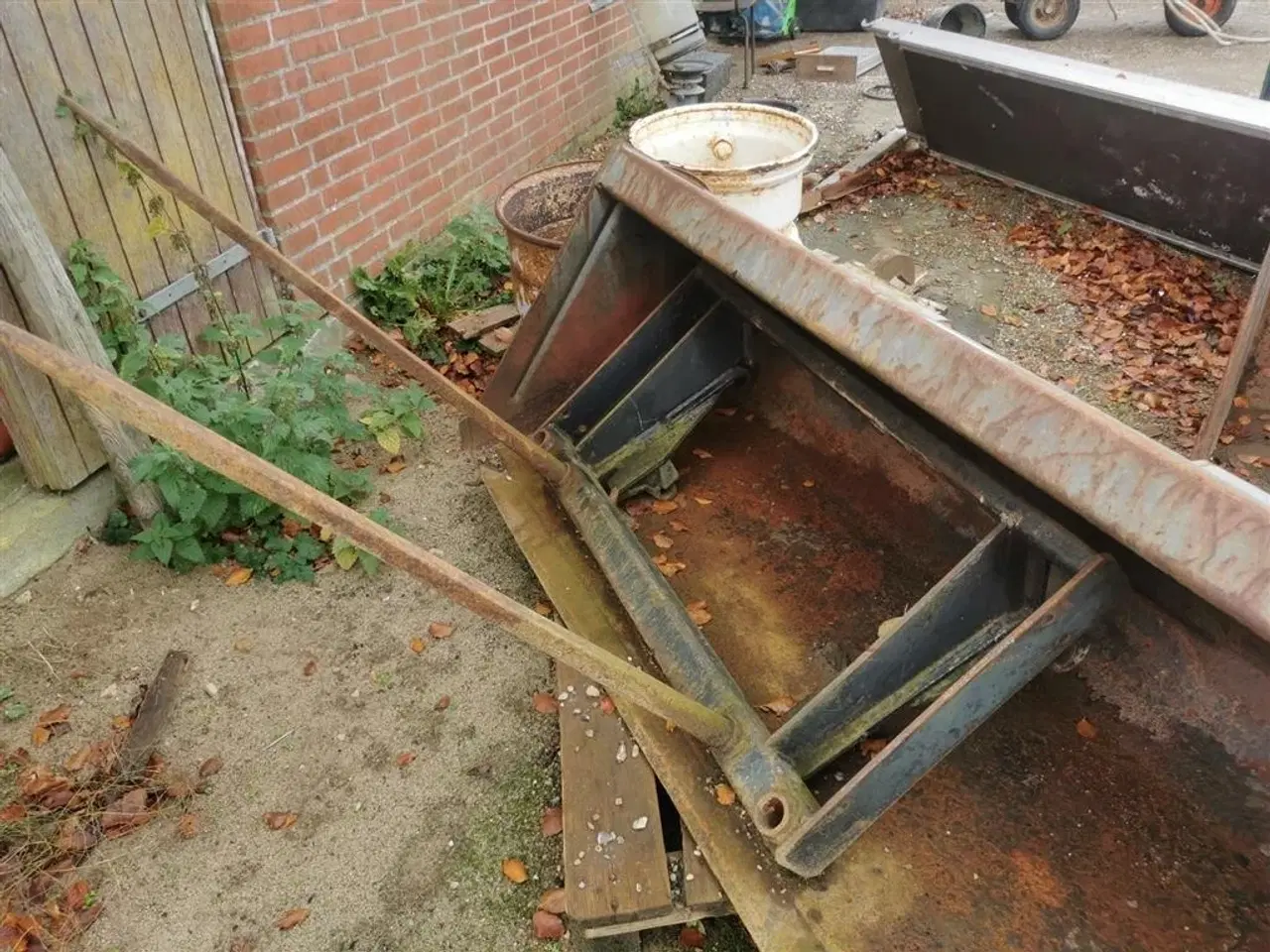 Billede 2 - - - - Ballespyd med eurobeslag