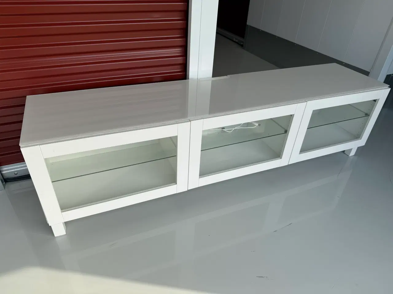 Billede 3 - TV bord m. LED lys