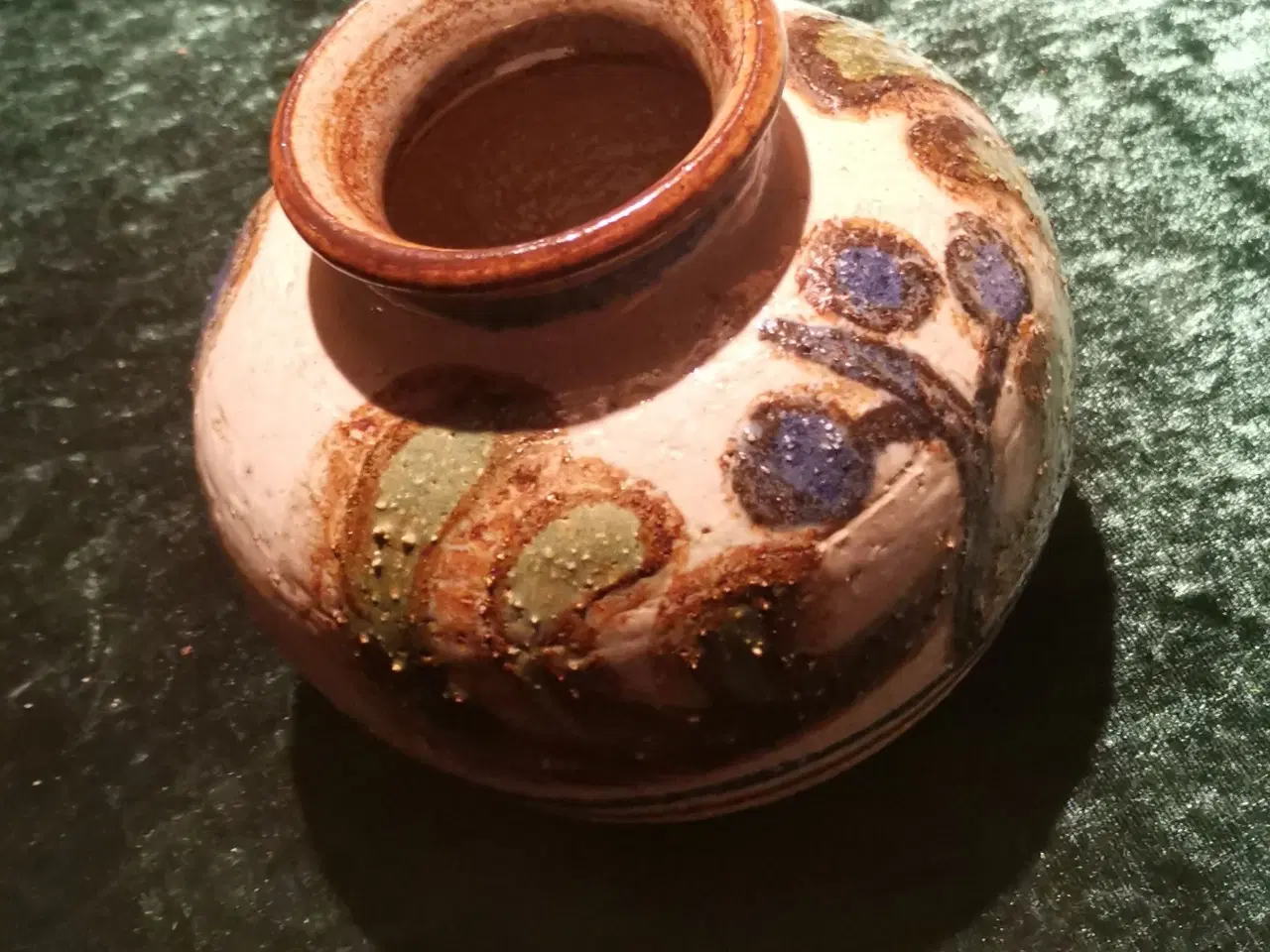 Billede 1 - Vase fra Bornholms lertøj 
