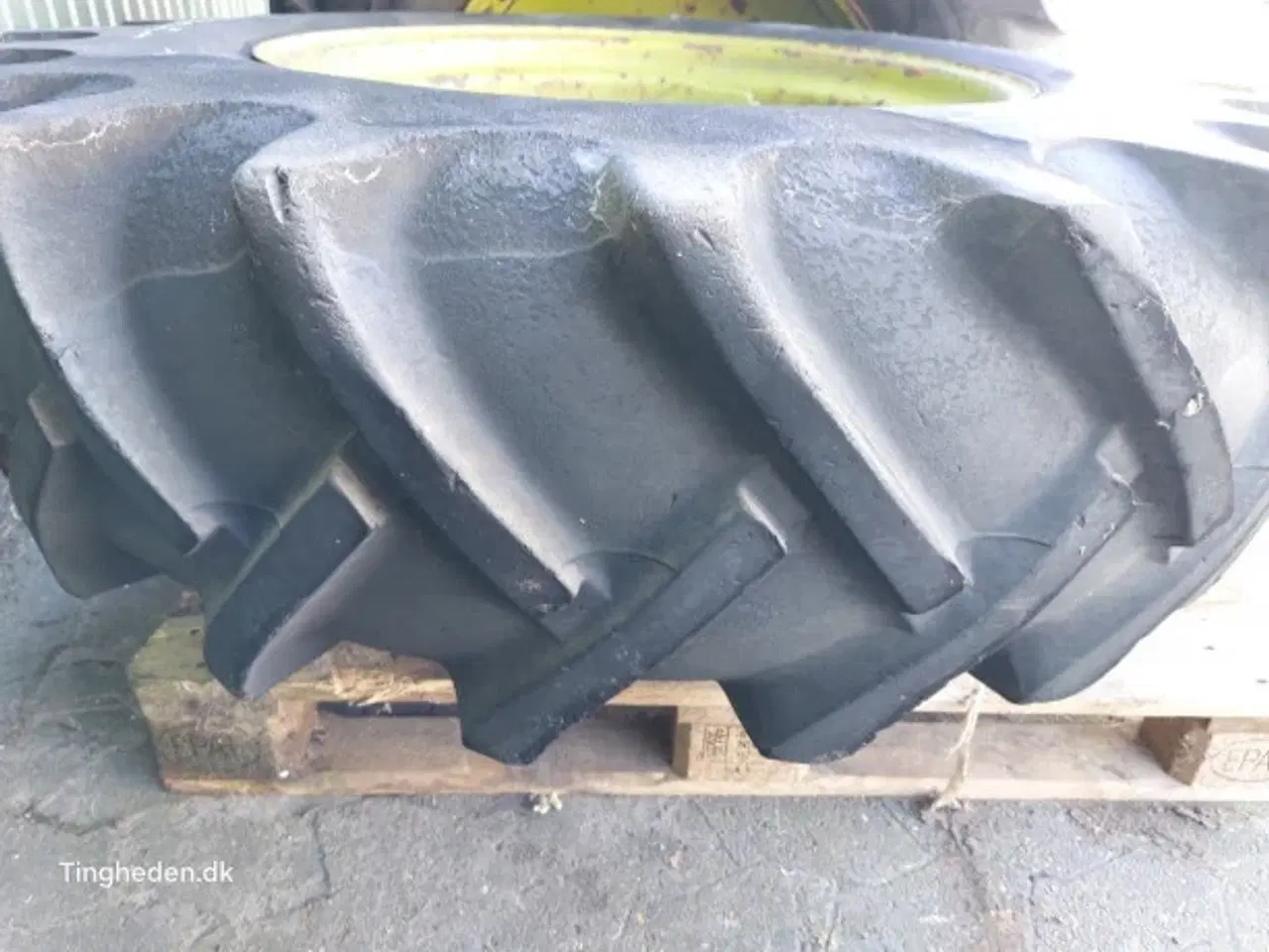 Billede 19 - 28" 16.9/14-28 Tvillingehjul