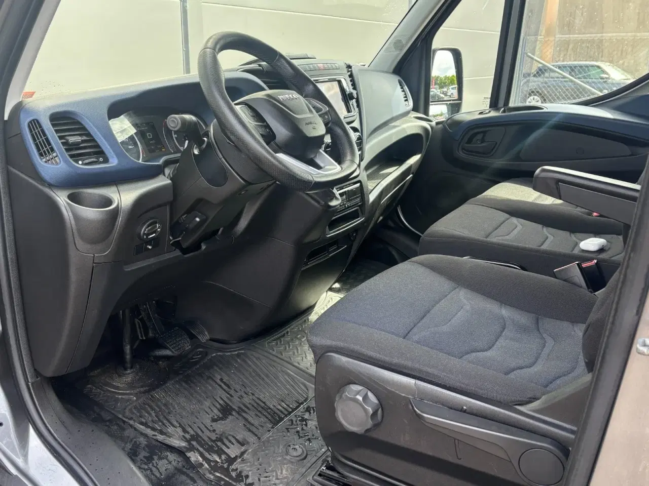 Billede 15 - Iveco Daily 3,0 35S21 12m³ Van AG8