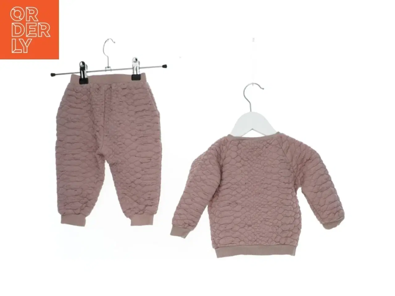 Billede 2 - Rosa baby sæt fra Sofie Schnoor (str. 74)