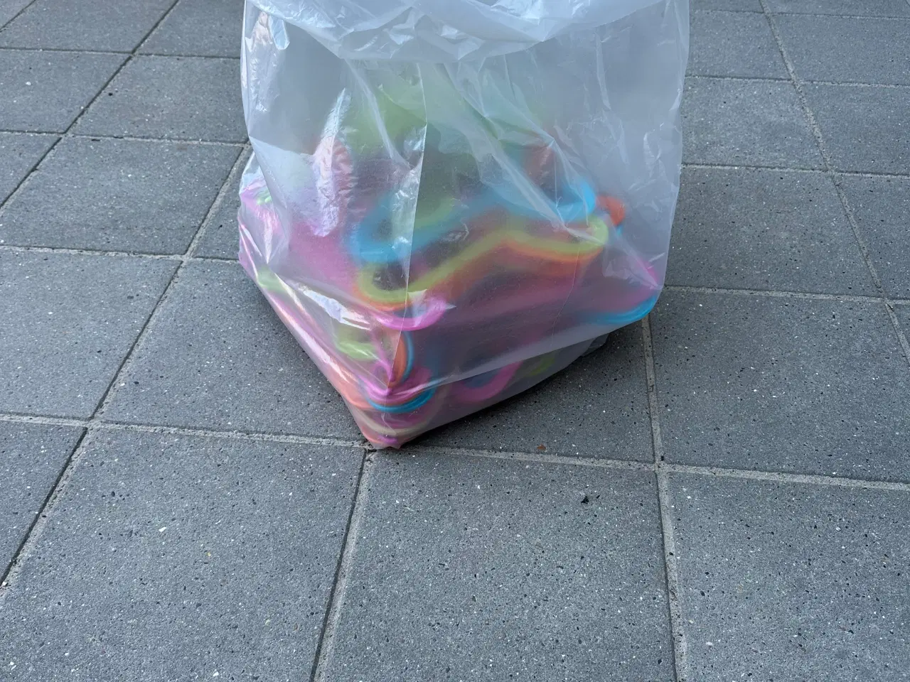 Billede 2 - Pose med bøjler 