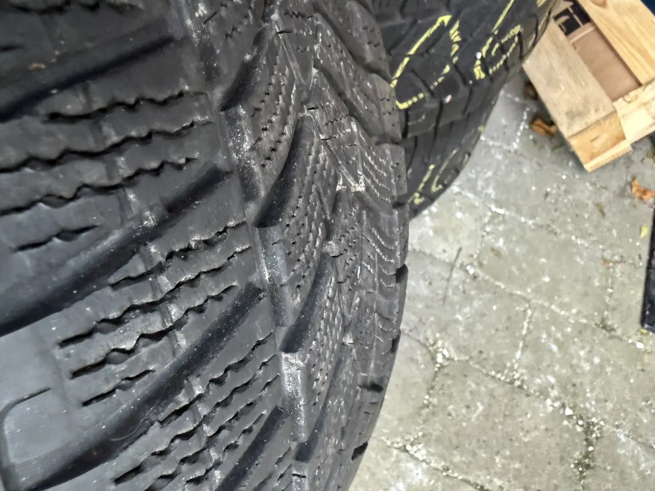 Billede 5 - 18” Alufælge med Vinterdæk