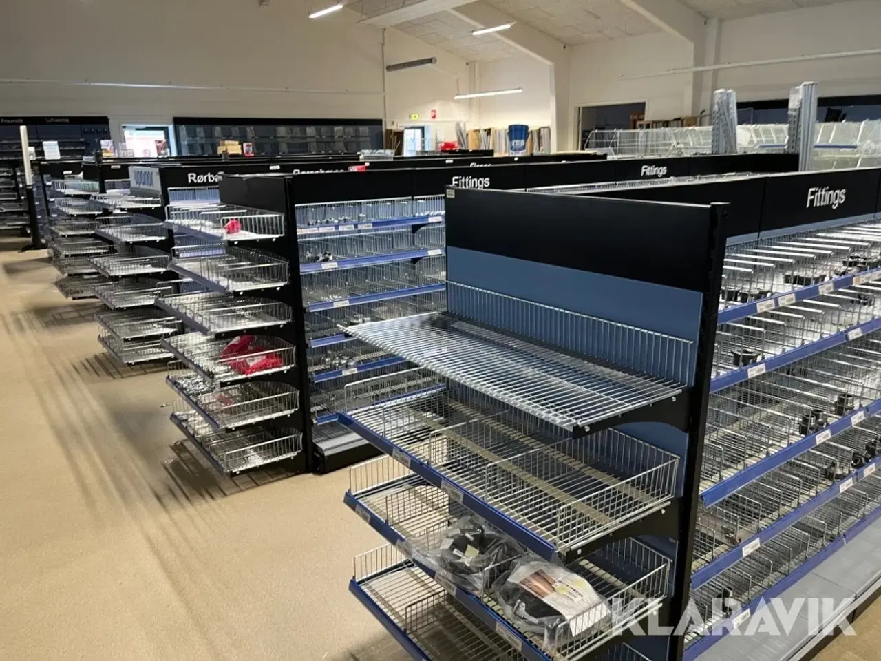 Billede 3 - Værksteds/butik inventar