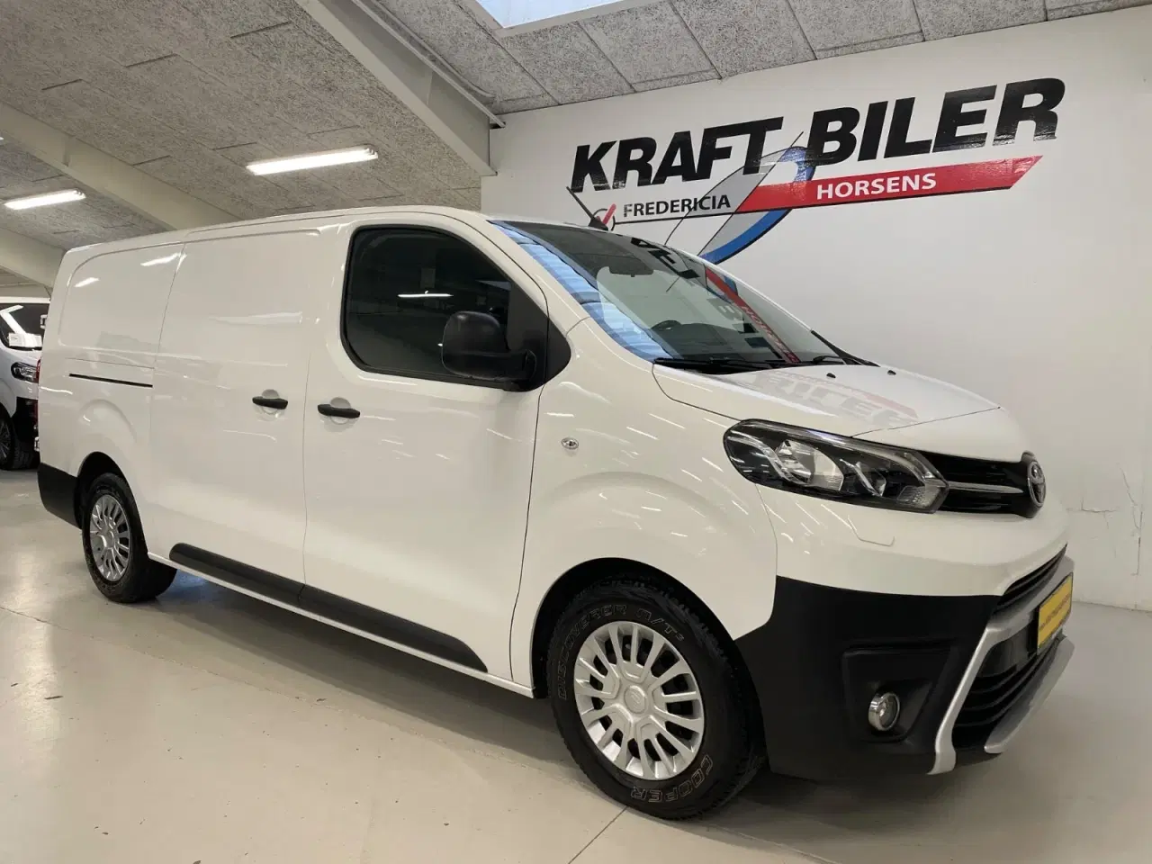 Billede 1 - Toyota ProAce 2,0 D 122 Long Comfort Master