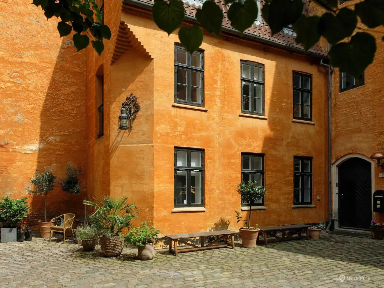 Billede 8 - Nyistandsat kontorlejemål i to plan. tæt på Christianshavns Torv og alt dets leben.