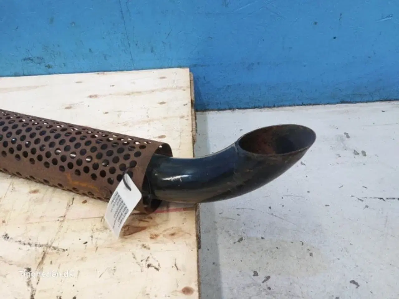 Billede 5 - New Holland 8160 Udstødningsrør 82020110