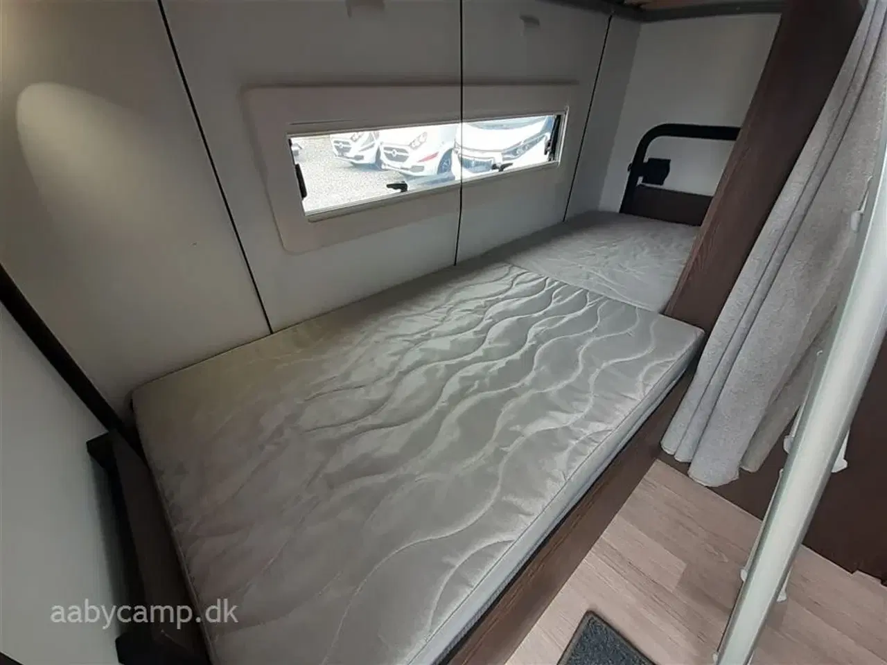 Billede 22 - 2021 - Benimar Sport 323 NK   Den Perfekte Familie camper. NK pakke. automatgear. solceller. Bemærk kun 20,000 Km !!!!