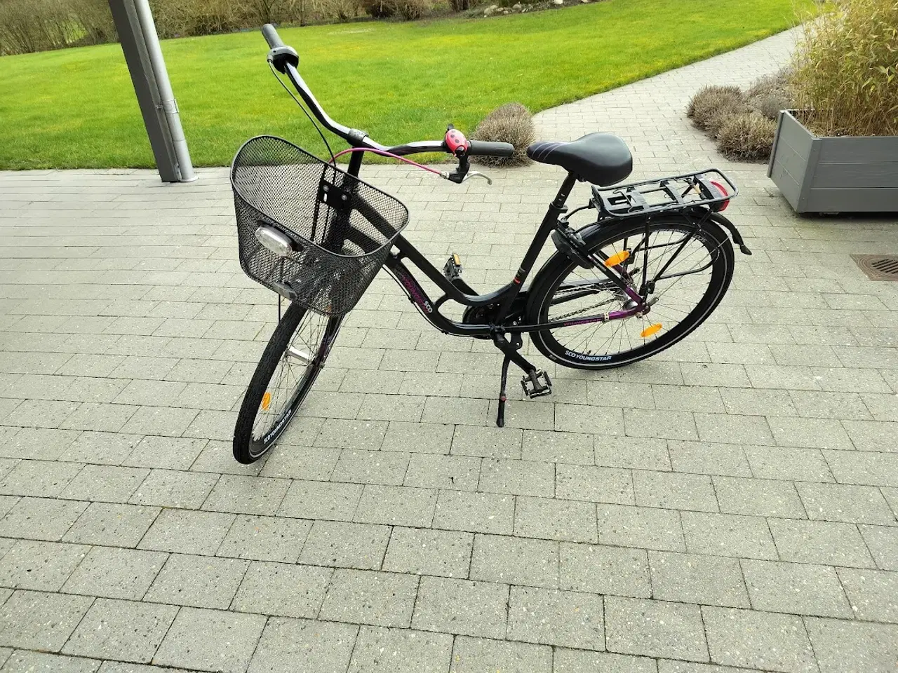 Billede 2 - Pigecykel 10 - 16 år