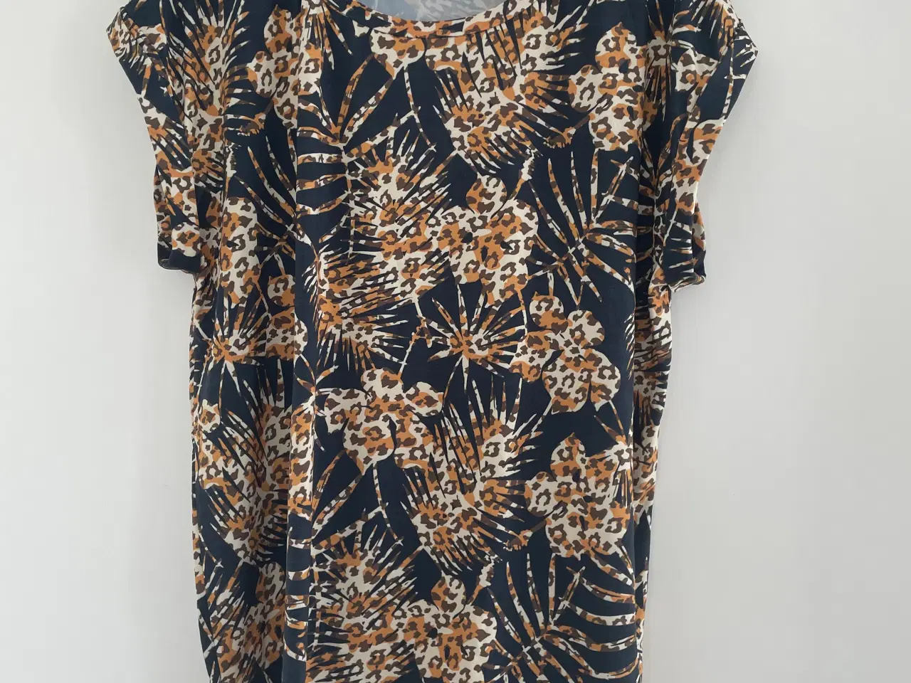 Billede 3 - Sommer bluser XL, 5 stk (100kr for alle)