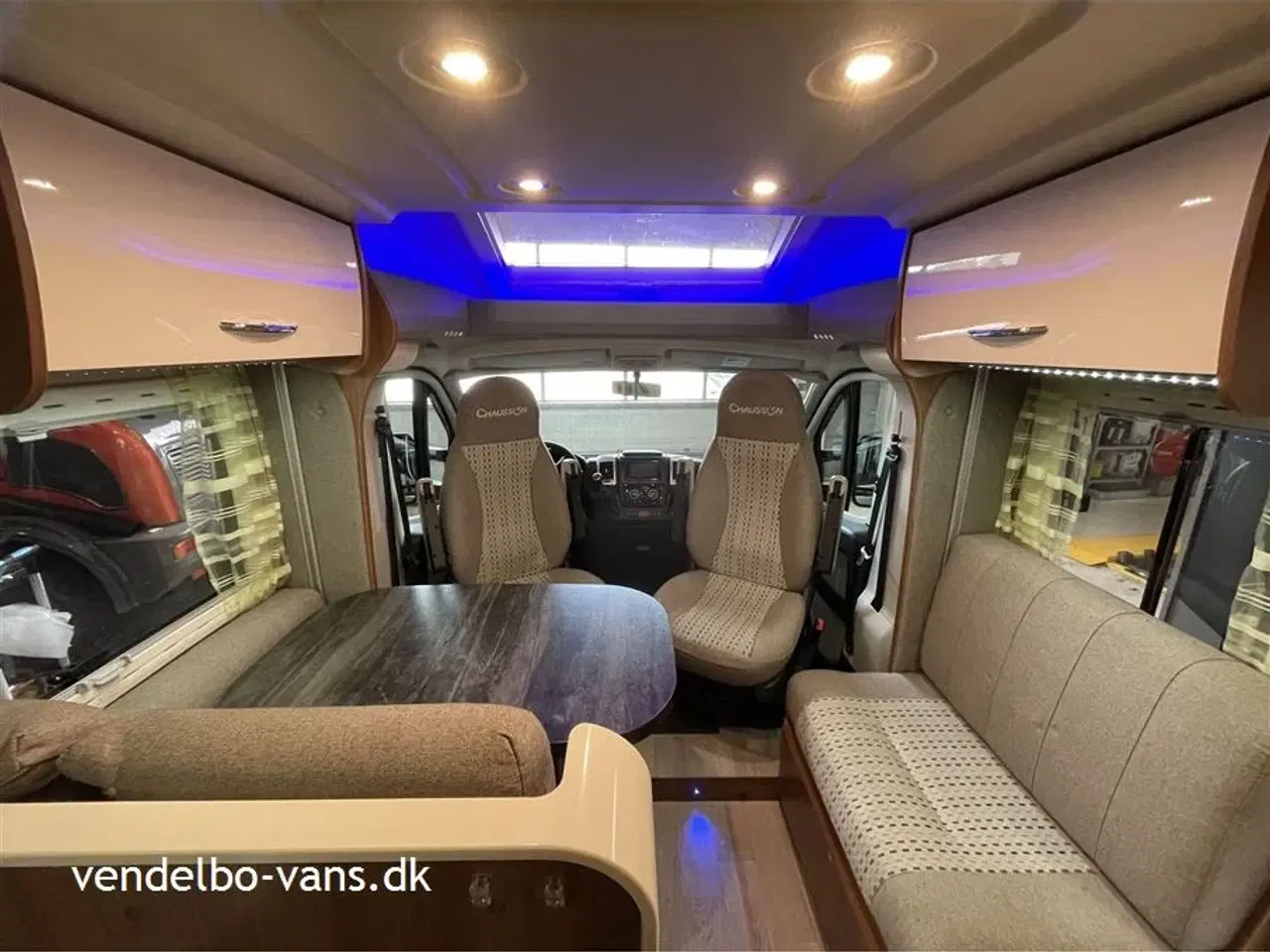 Billede 11 - 2014 - Chausson Welcome 717   Enkeltsenge og stor garage
