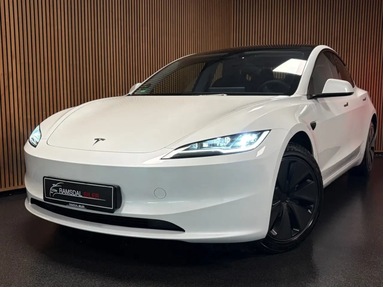 Billede 2 - Tesla Model 3  RWD