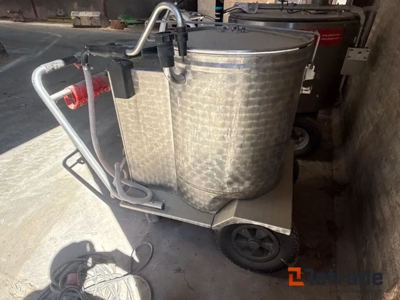 Billede 3 - - - - Calvex 150 liter mælketaxa - defekt