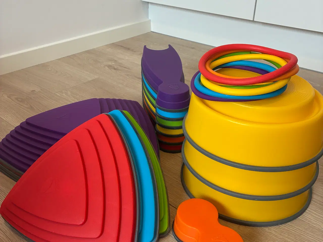 Billede 1 - Gonge - trædesten, balancegang og aktivitetsringe