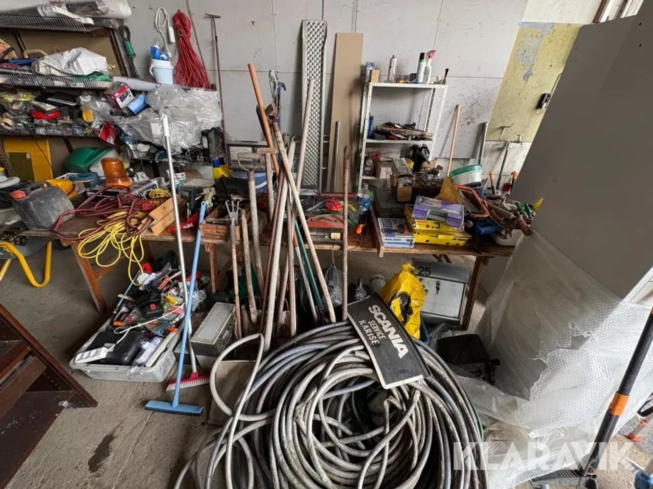 Billede 2 - Værktøj maskiner skabe og diverse samlet lot