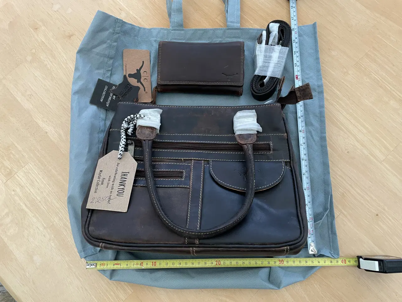 Billede 1 - Ny Lædertaske incl. pung magen til
