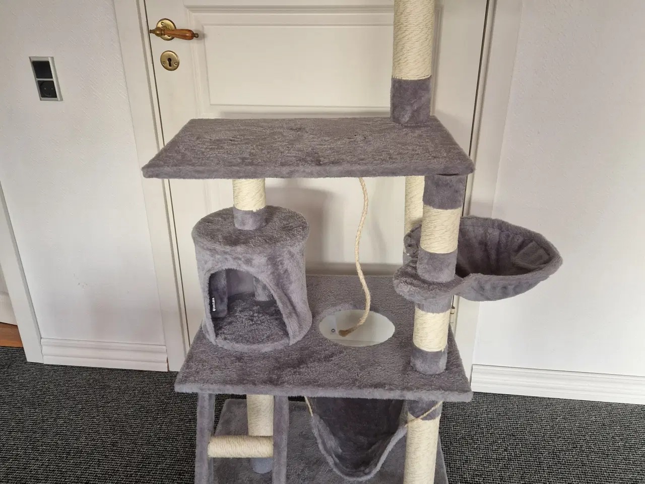 Billede 1 - Klatretræ til kat 