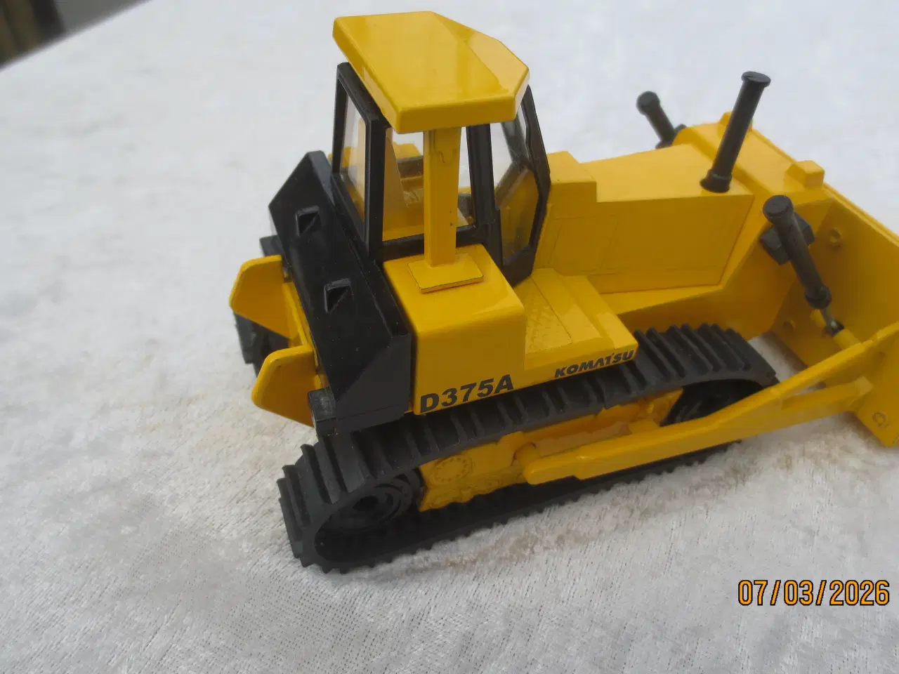 Billede 6 - 3 stk Modeltraktor Entreprenør maskiner Komatsu