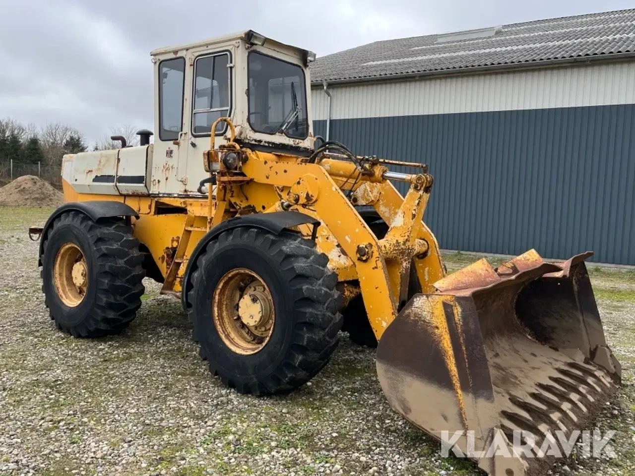 Billede 4 - Gummiged IH 520B