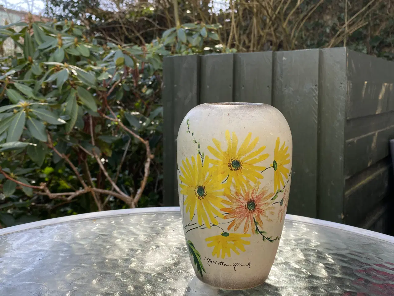 Billede 3 - Vase med gule blomster