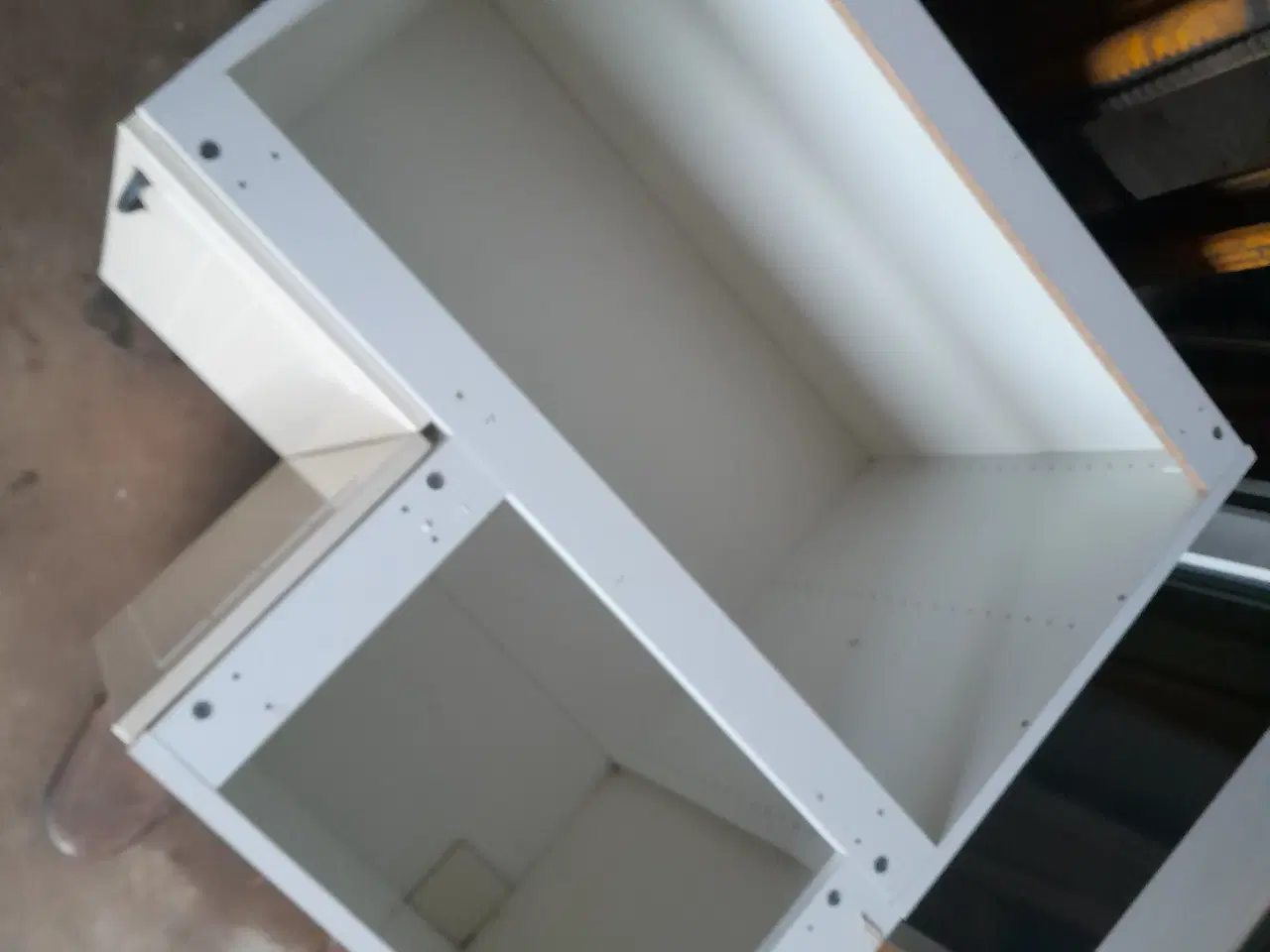 Billede 1 - Ikea  hjørneskabe 1 under  og 1 overskab