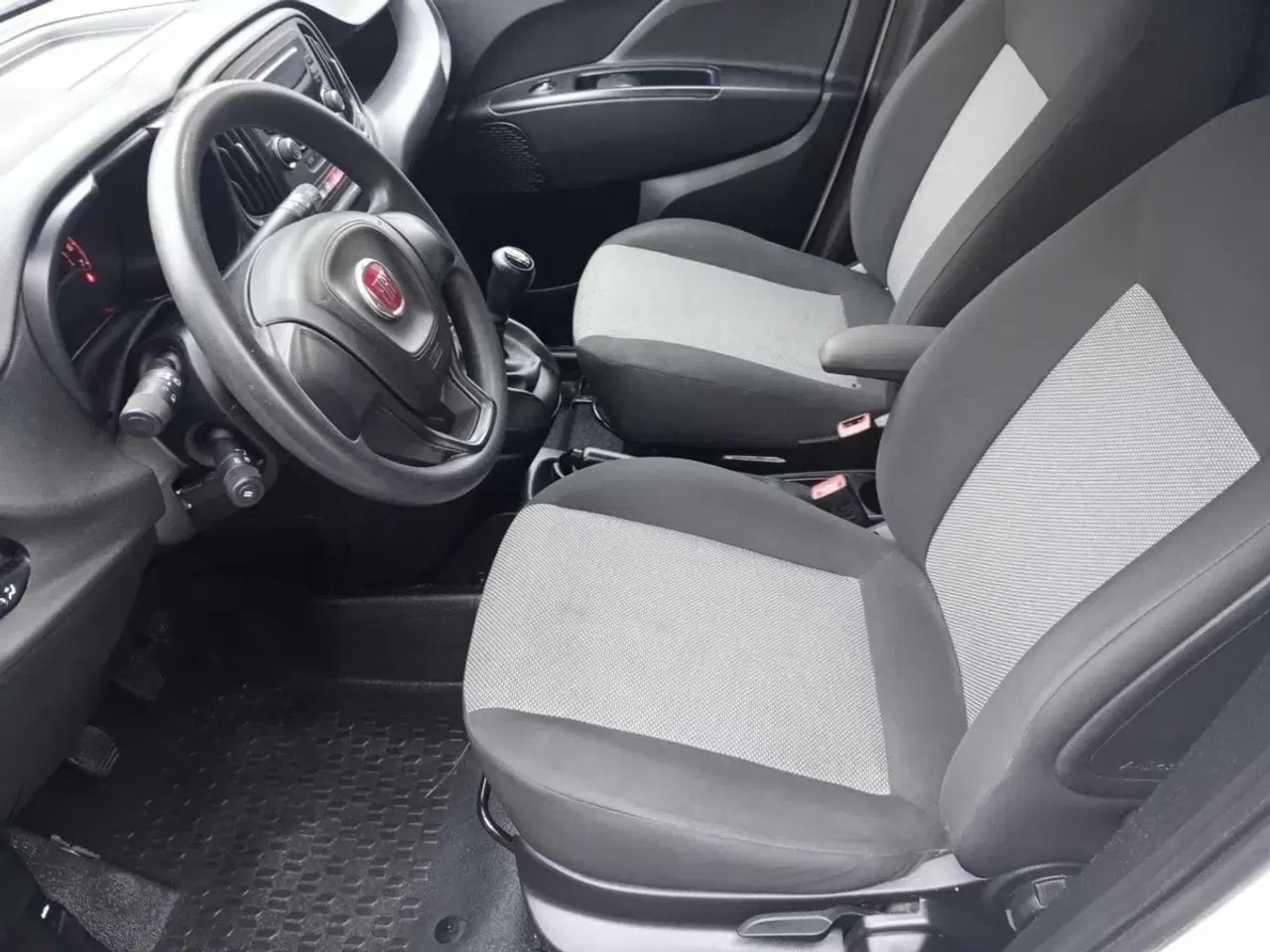 Billede 5 - Fiat Doblò Cargo 1,3 MJT 95 Basic L1