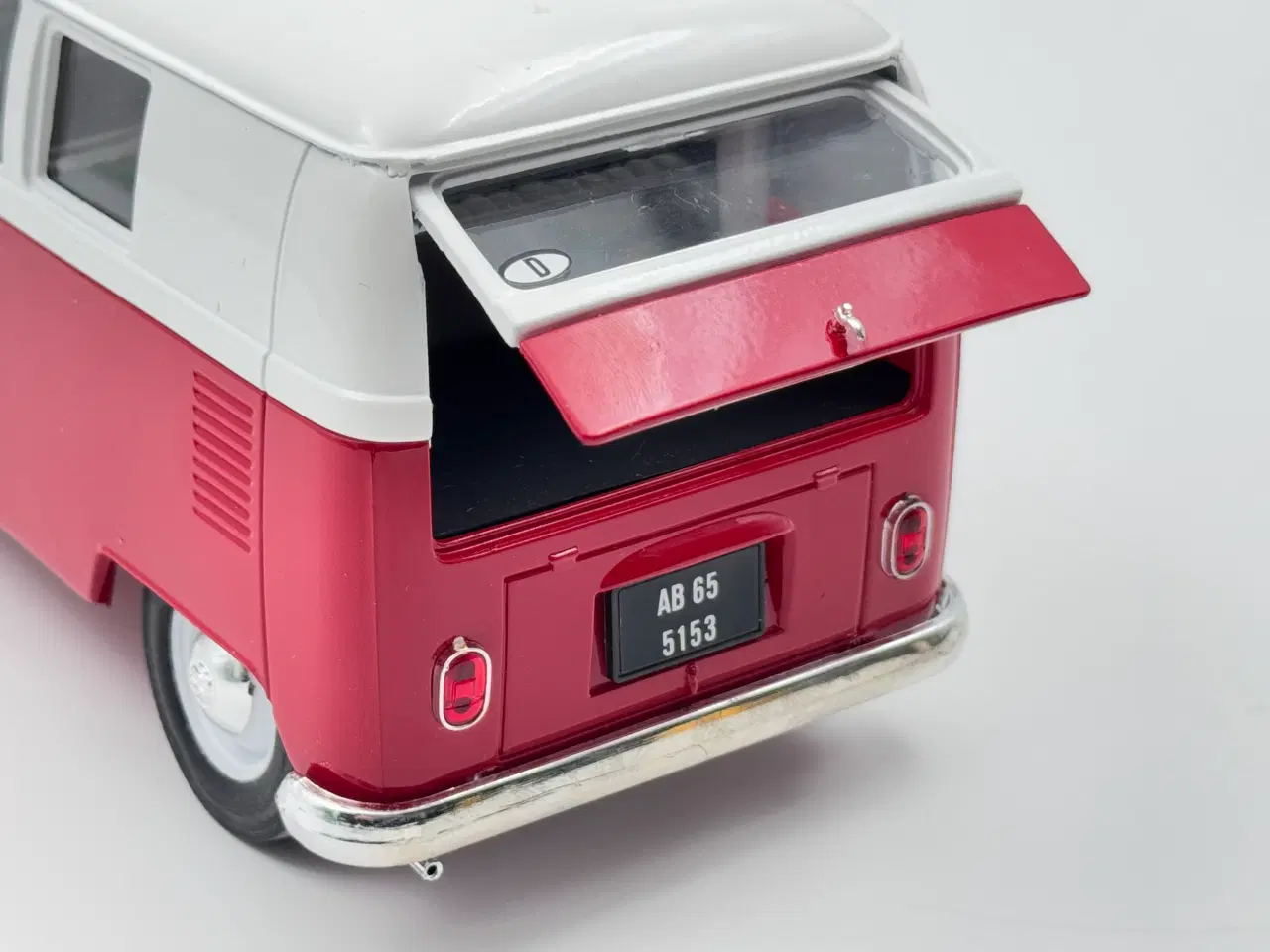 Billede 5 - 1966 VW T1 Combi Splitbus 1:18  