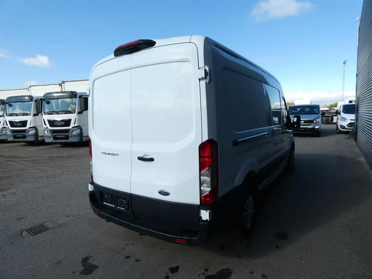 Billede 6 - Ford Transit 350 L3H2 2,0 TDCi Limited 170HK Van 6g Aut.