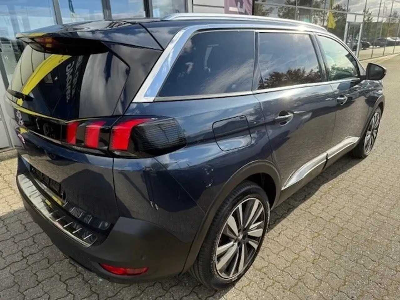 Billede 8 - Peugeot 5008 1,5 BlueHDi 130 Allure Pack 7prs