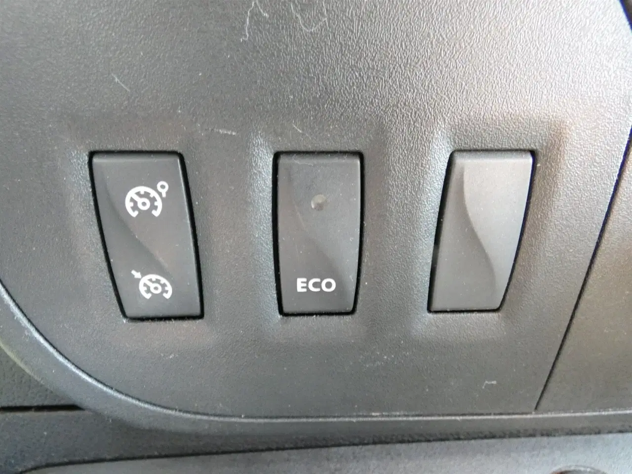 Billede 19 - Renault Master T35 L2H1 Brobil m/6 pallers lift. 2,3 DCI 130HK Ladv./Chas. Man.