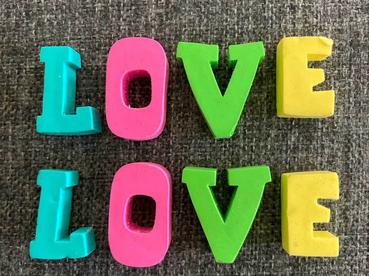 Billede 1 - Nye viskelædere - bogstaver