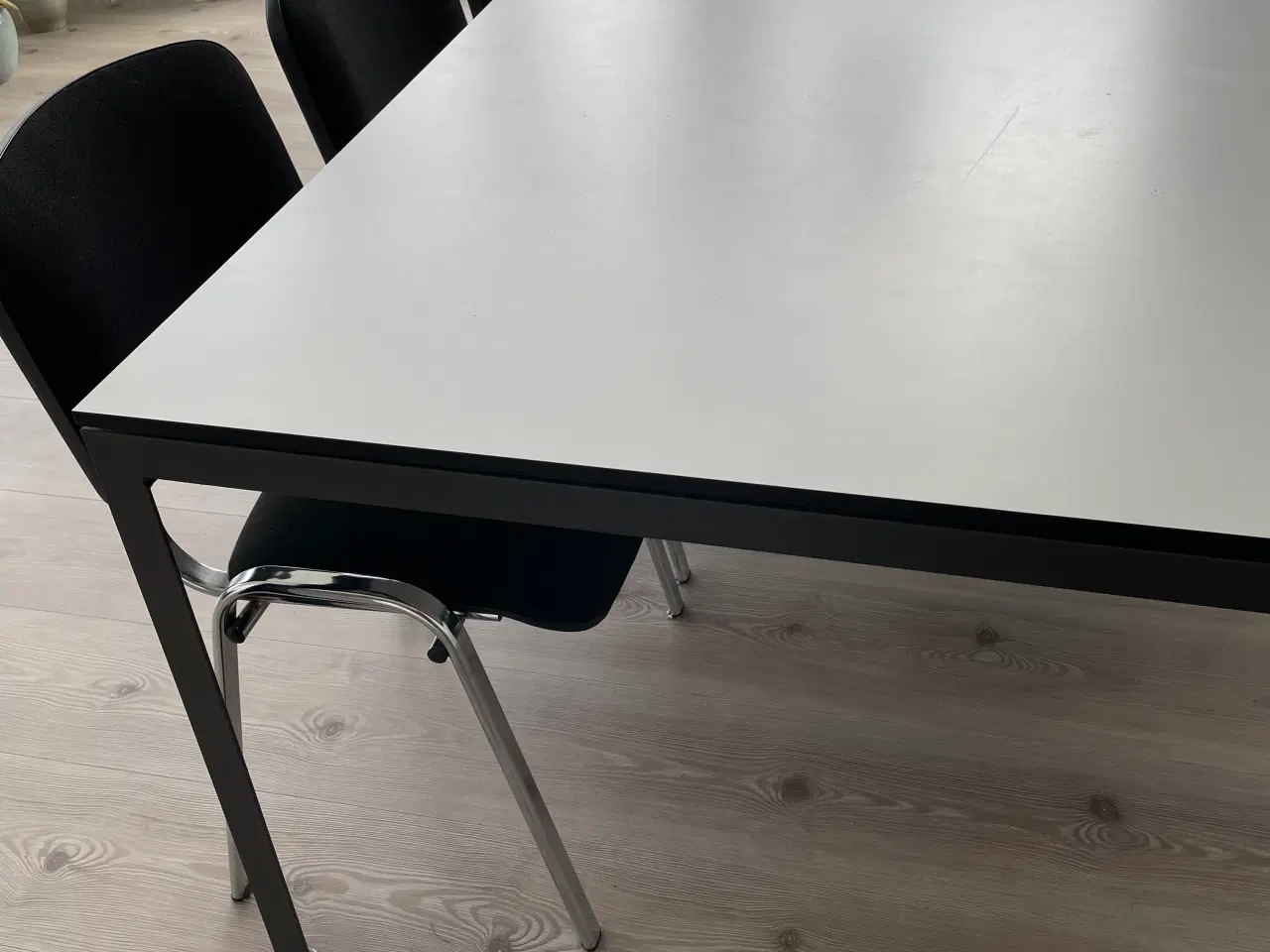 Billede 3 - Spisebord