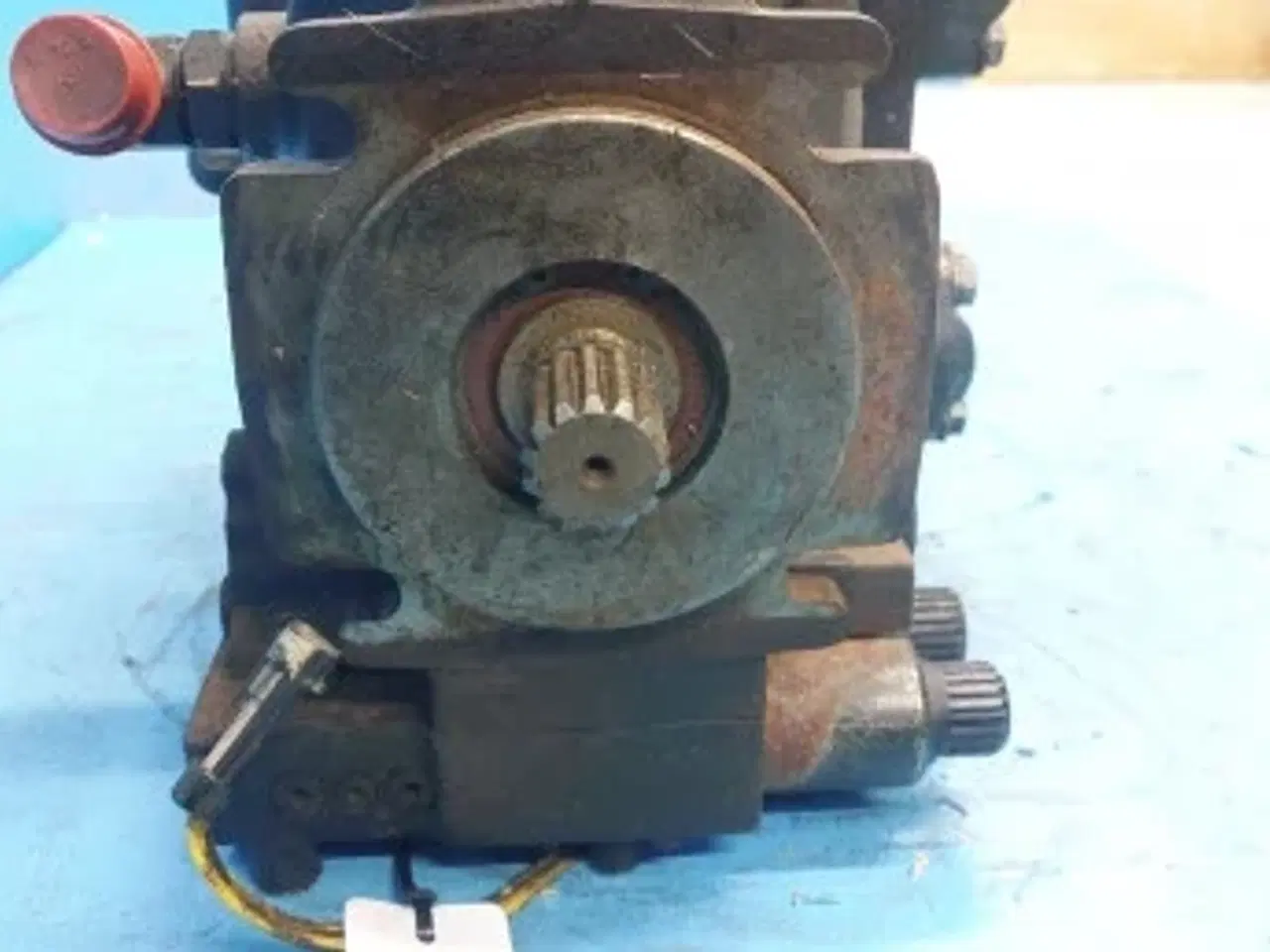 Billede 11 - Case 7010 Hydrostat pumpe 87011461