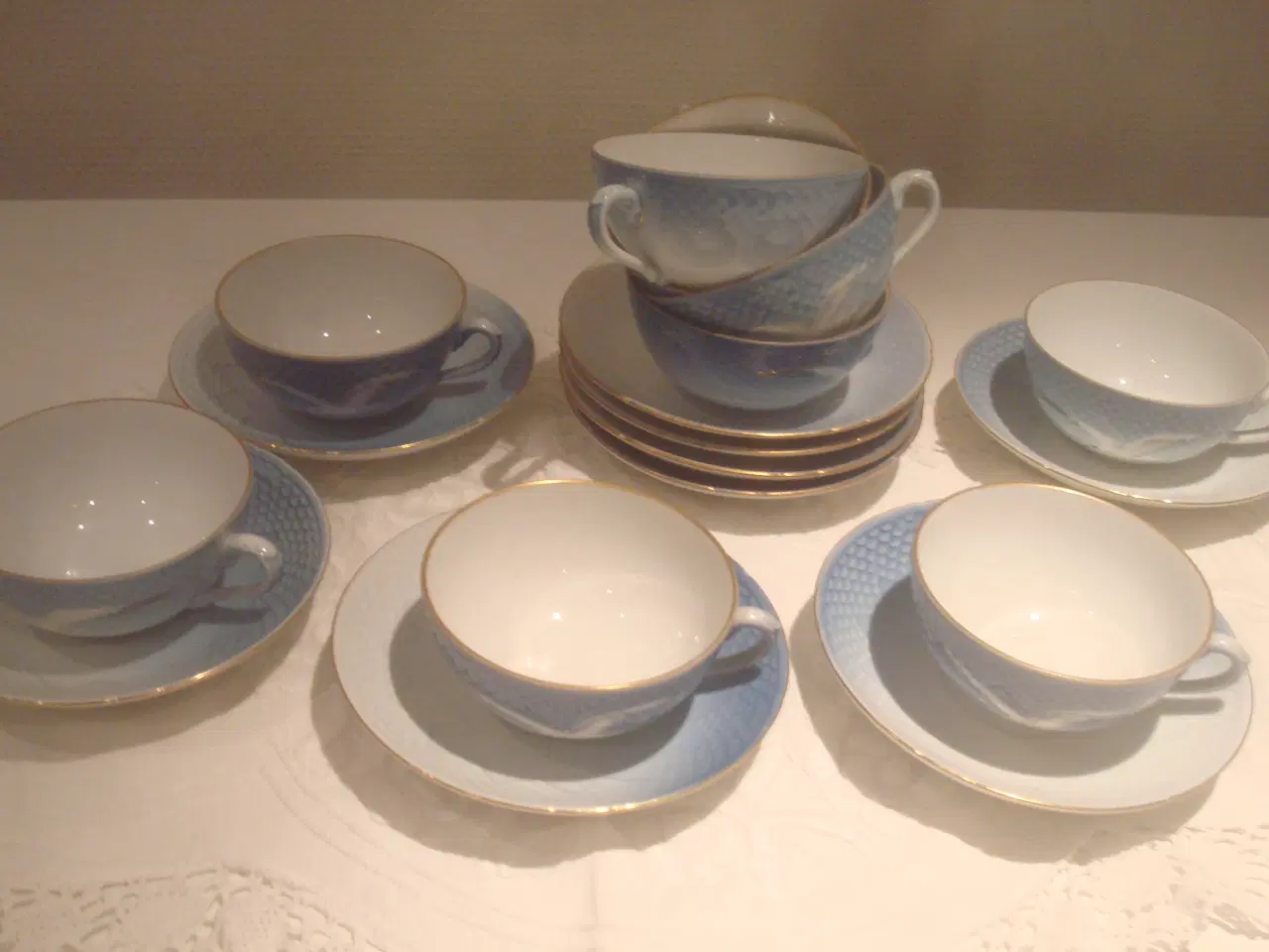 Billede 1 - MÅGE m/GULD, chokoladekopper m/underskåle, FLOT S 