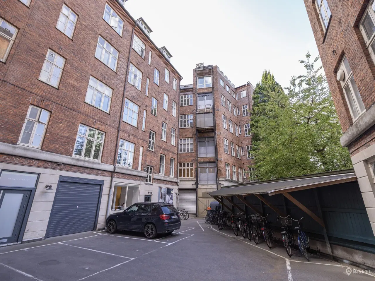 Billede 14 - Kontorplads i kreativt miljø