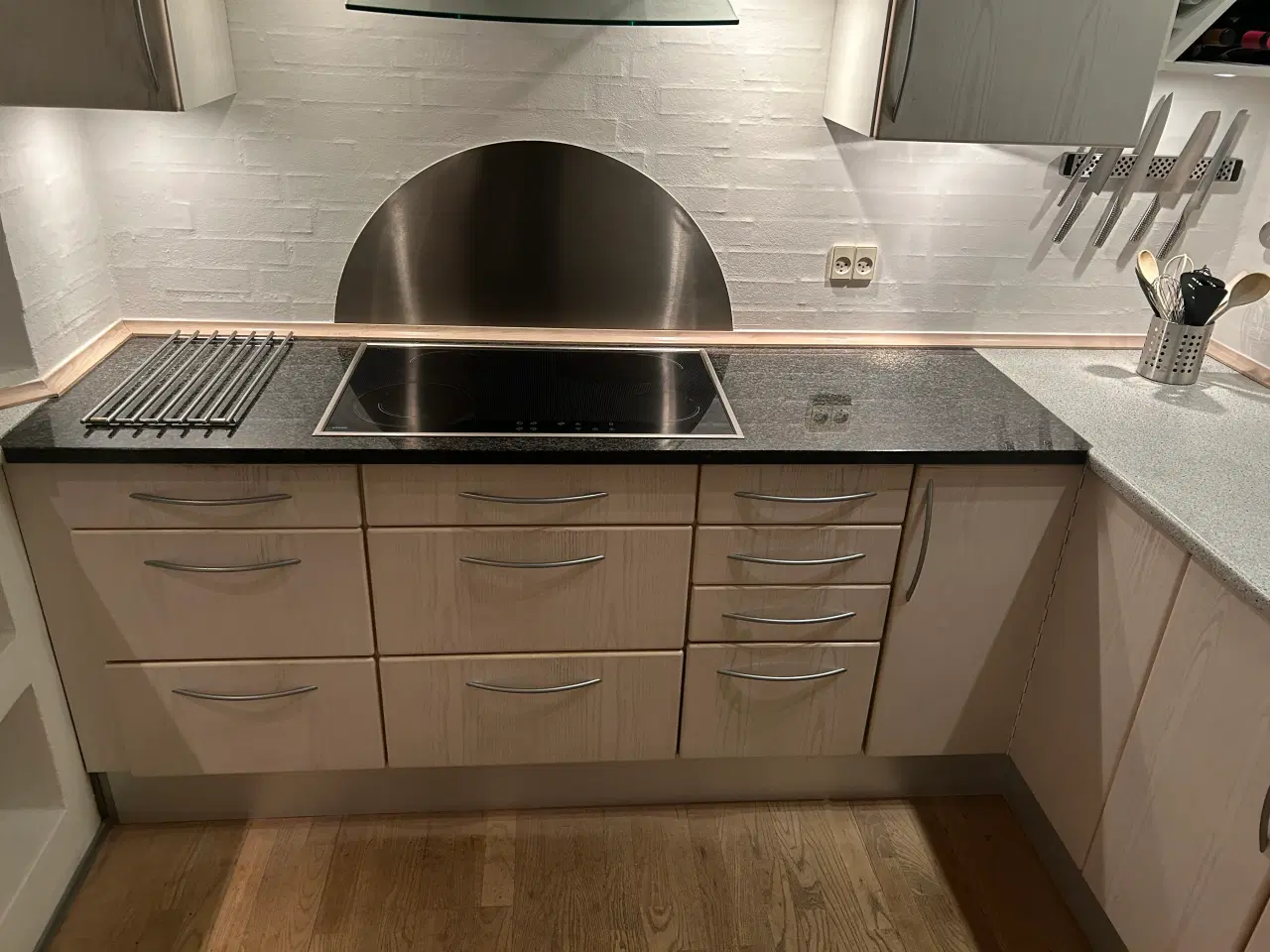 Billede 5 - JKE Køkken i Ask  incl hvidevarer 