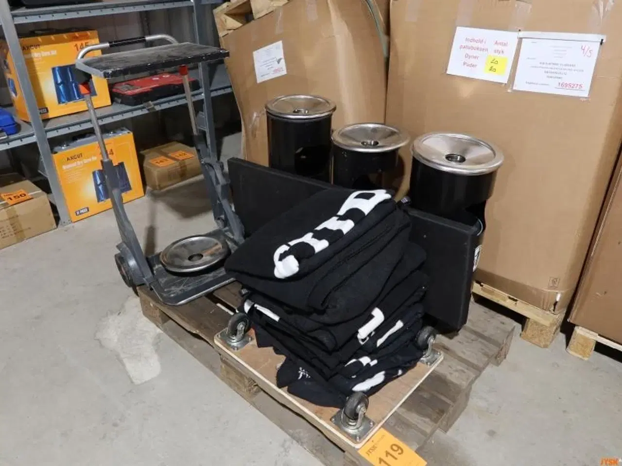 Billede 1 - PARTI med affald