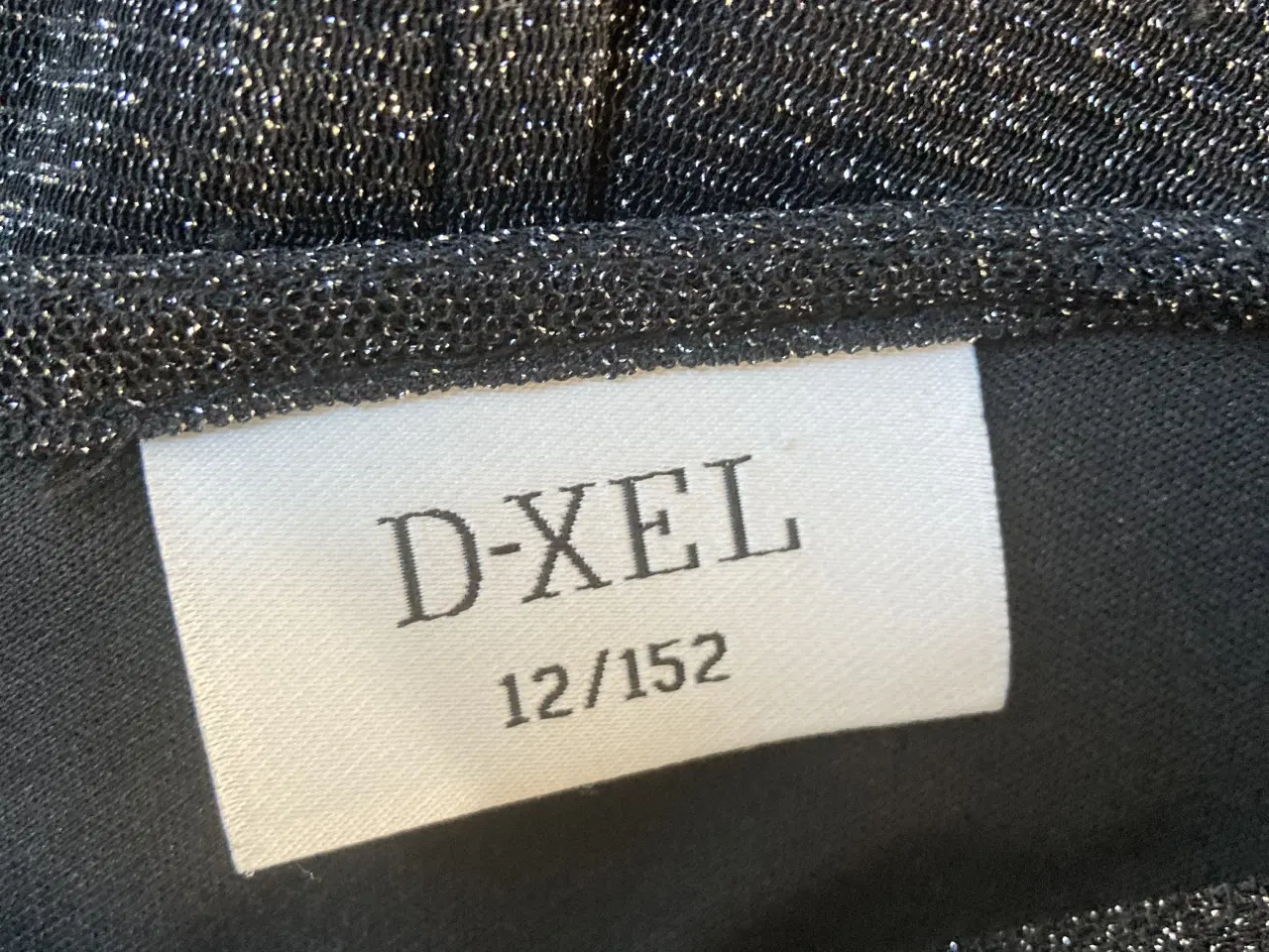 Billede 4 - Kjole fra D-XEL str. 152