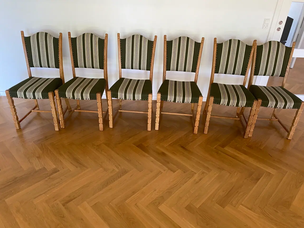 Billede 1 - 6 stk Spisebords stole, pæne og velholdte