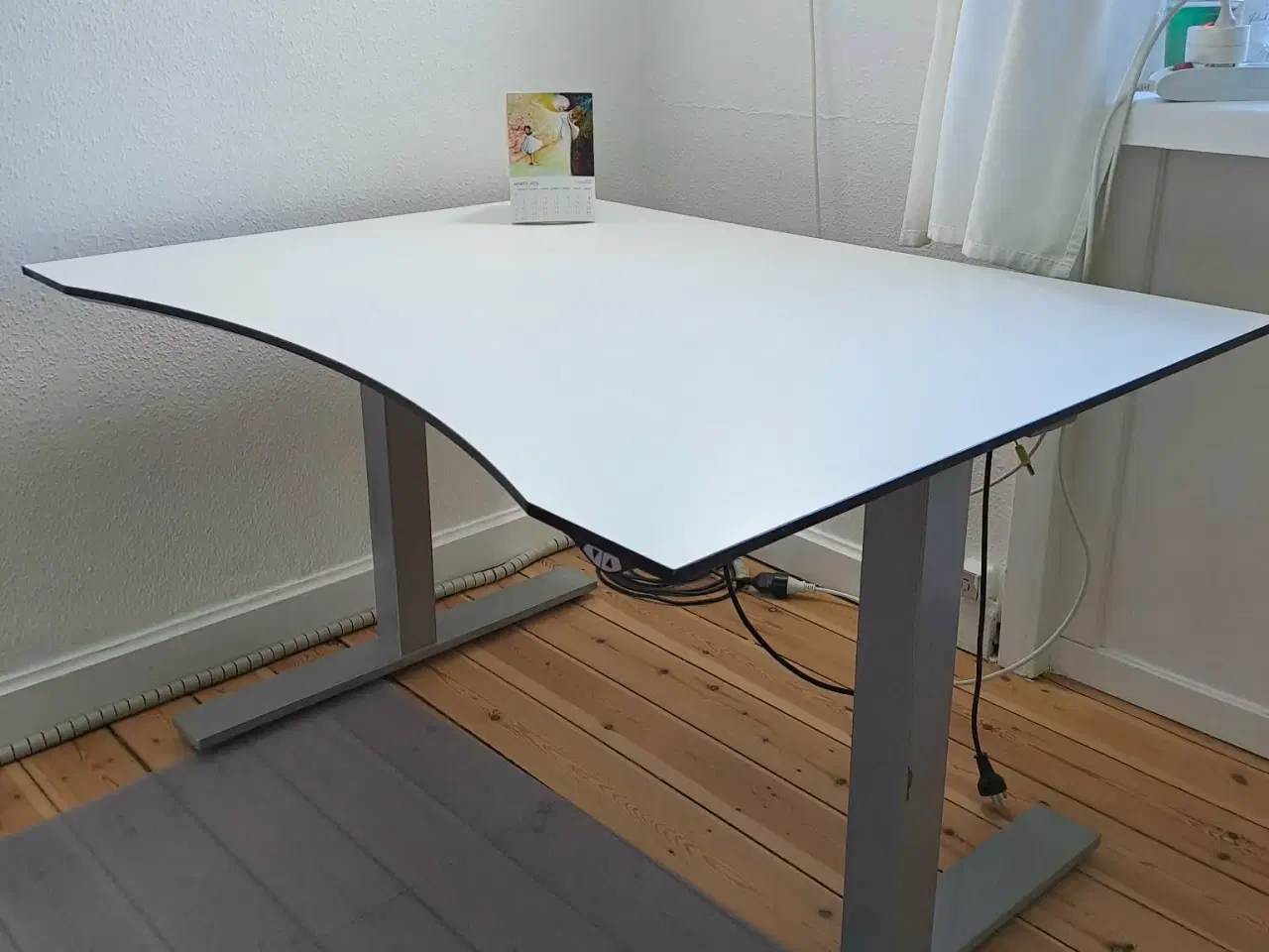 Billede 1 - Hæve sænkebord (automatisk/elektrisk)