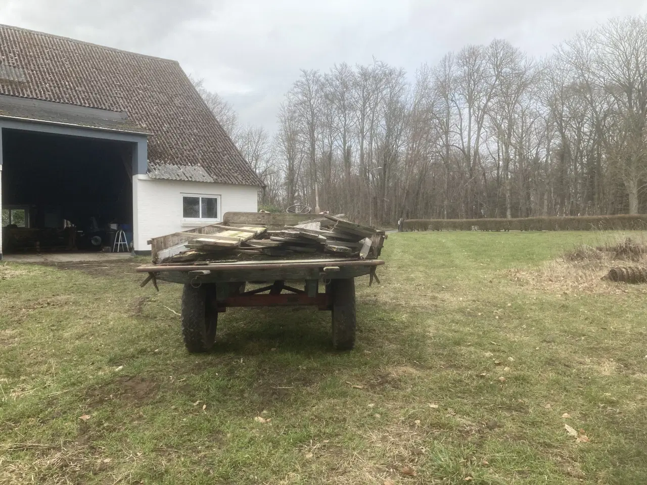 Billede 3 - 4 Hjulet gammel gummivogn