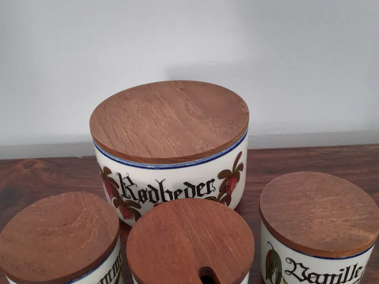 Billede 2 - Krydderikrukker, rødbedekrukke, Knapstrup 