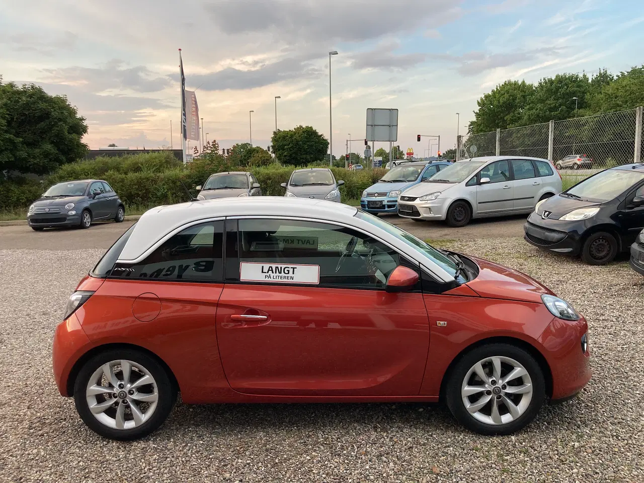 Billede 2 - Opel Adam Nysyn lav km tam meget pæn og velholdt