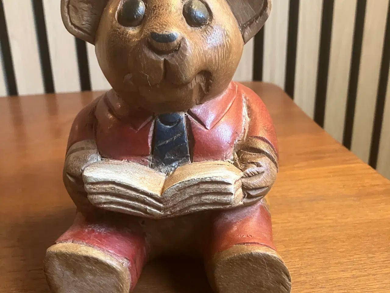 Billede 3 - Charmende træbamser med patina.