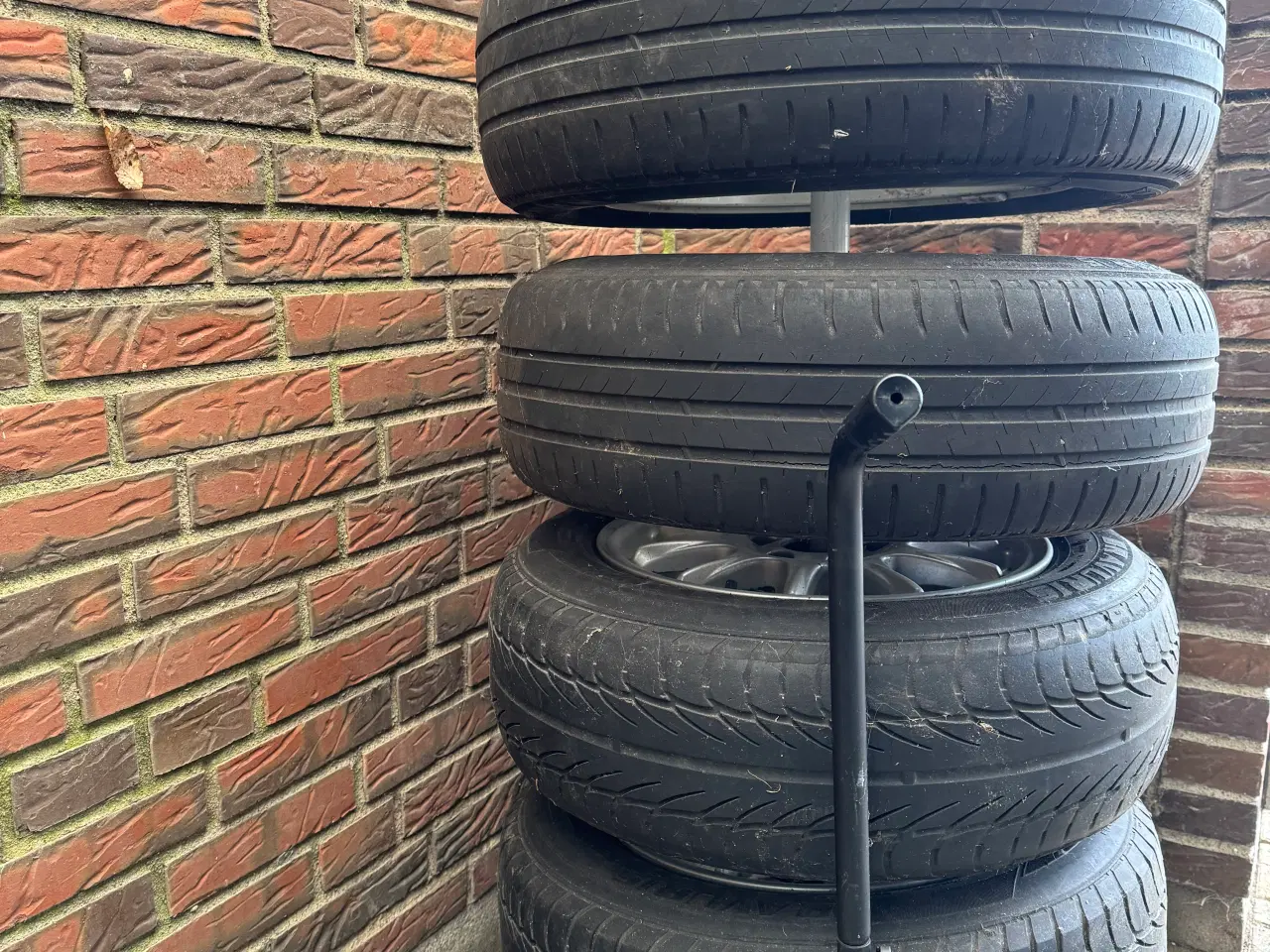 Billede 2 - Volvo Orginale alufælge