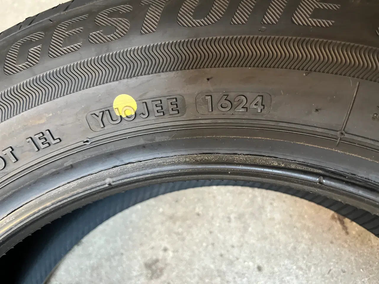 Billede 3 - Bridgestone sommerdæk 175/65-15 spritnye