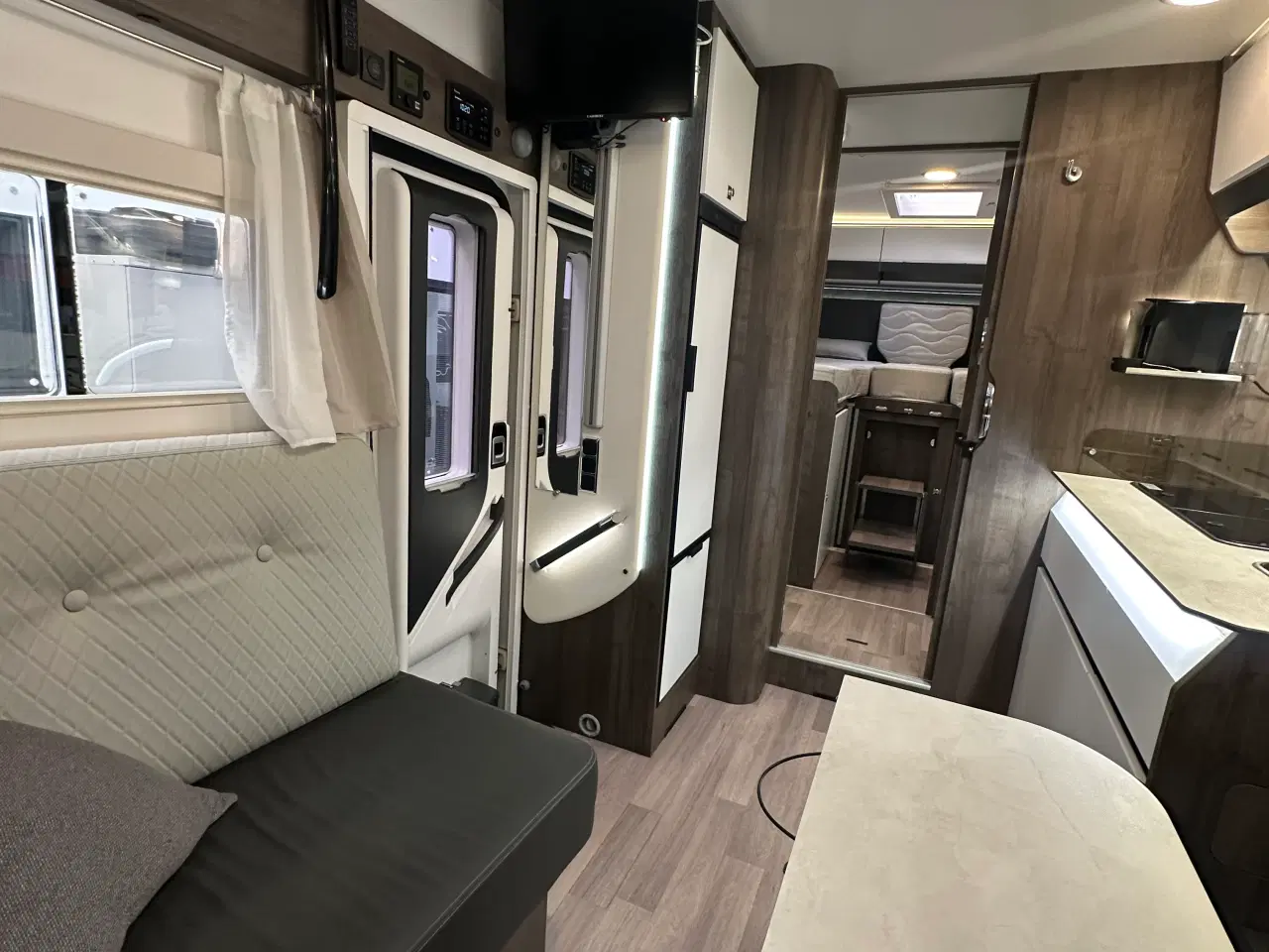 Billede 10 - 🚐 Benimar Amphitryon A 967 – 2021 – Meget pæn