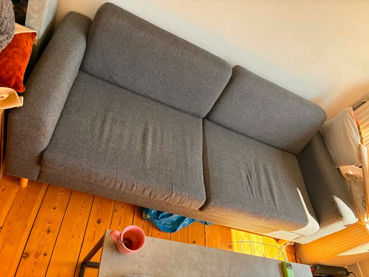Billede 1 - Sofa gives væk 